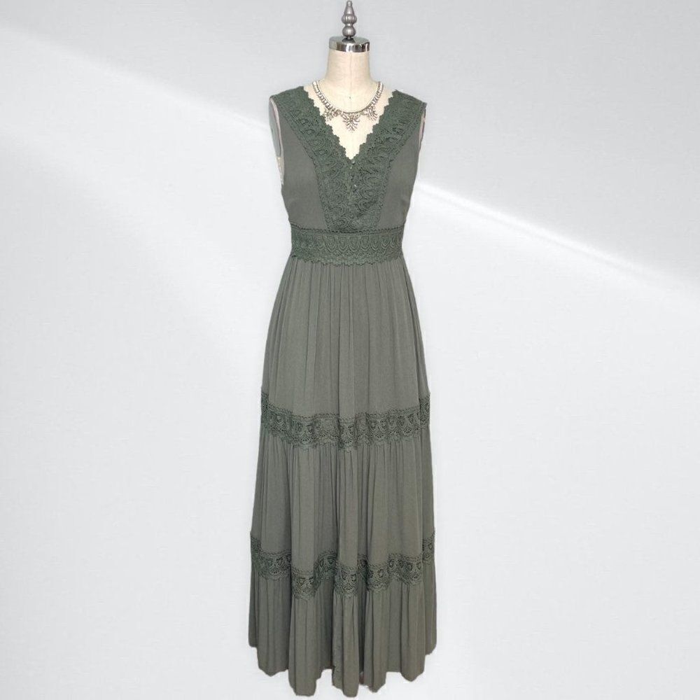 Davi & Dani Sage Green Lace Tiered Maxi Dress Small - Picture 2 of 10